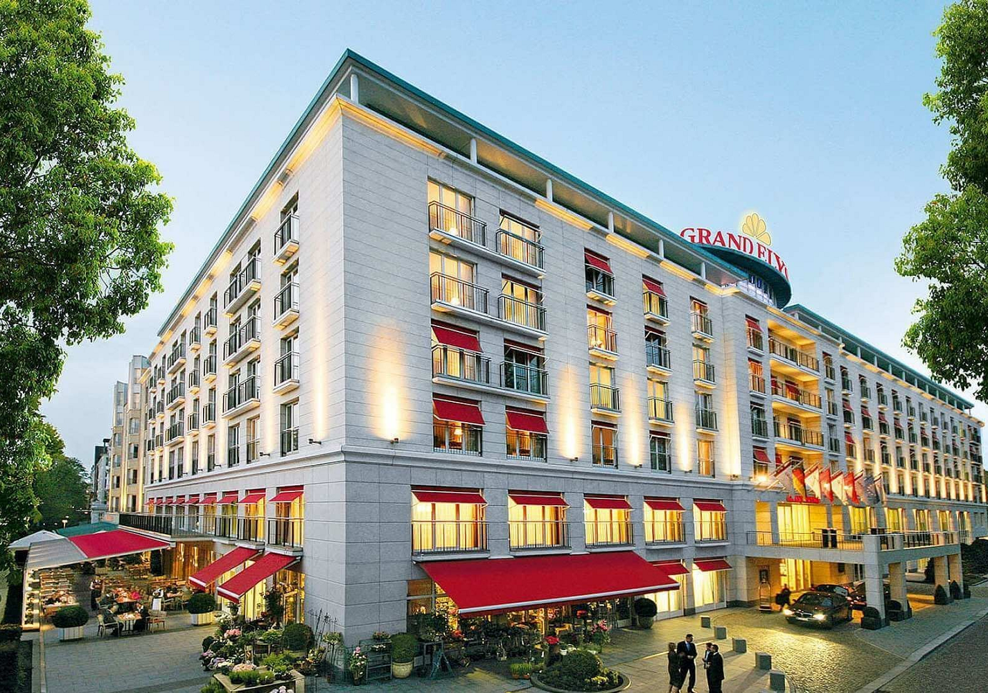 GRAND ELYSEE Hamburg