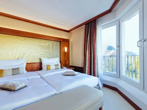 GRAND ELYSEE Hamburg